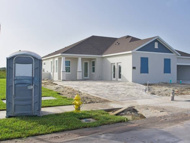 Portable Toilet Options We Offer in Bayside Gardens, OR